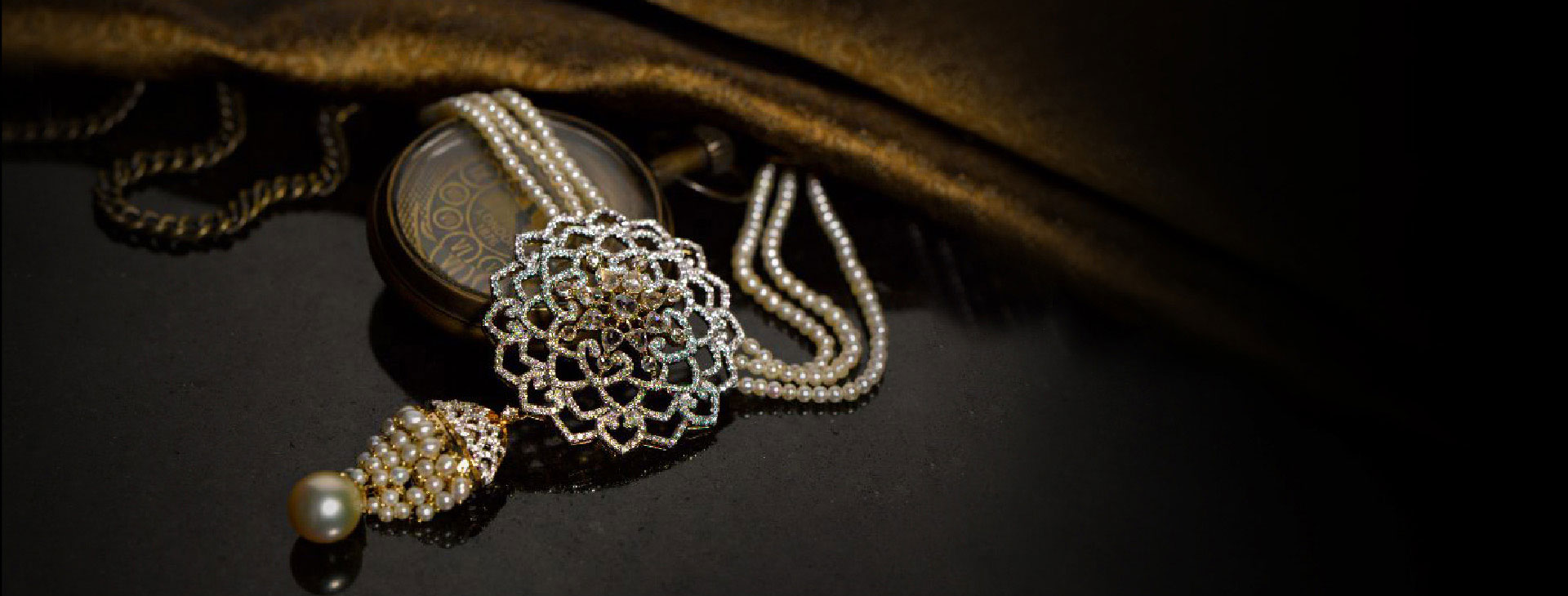 Galaxy Diamonds necklace